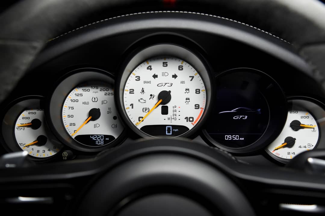 2018 Porsche 911 GT3 — photo 10