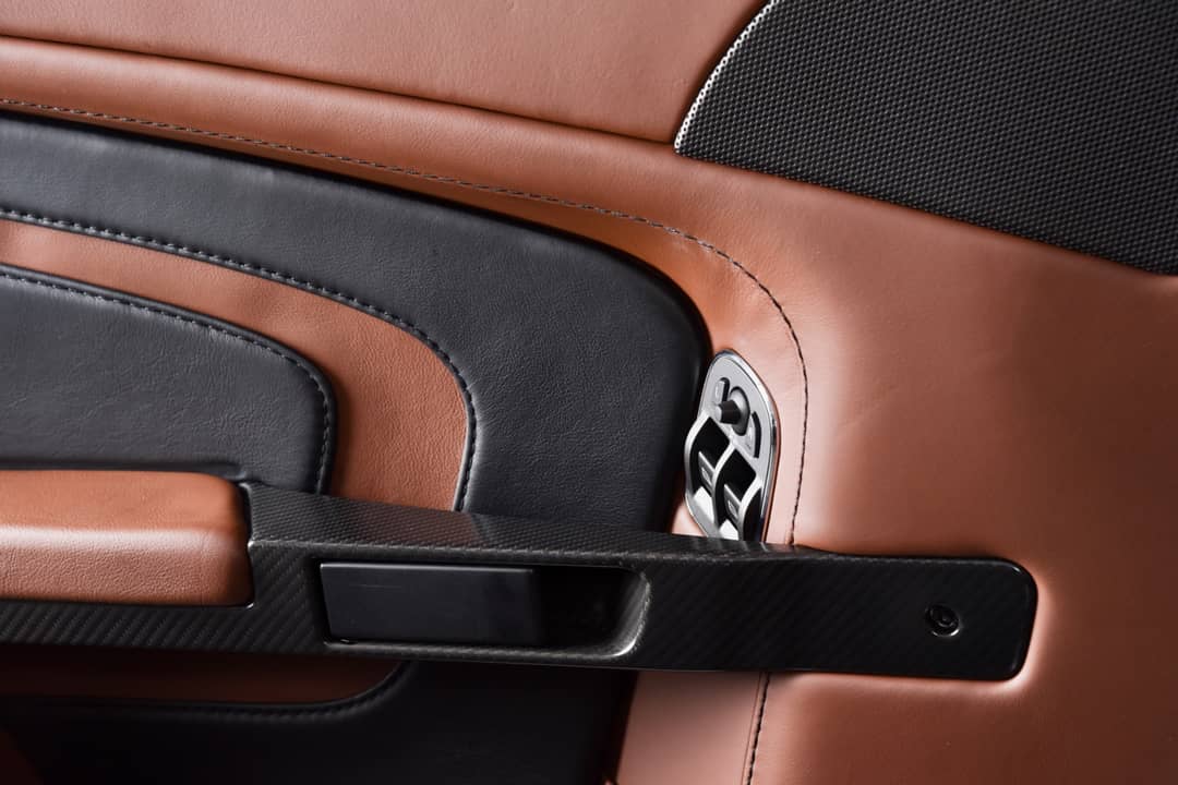 2017 Aston Martin V12 Vantage S Roadster — photo 22