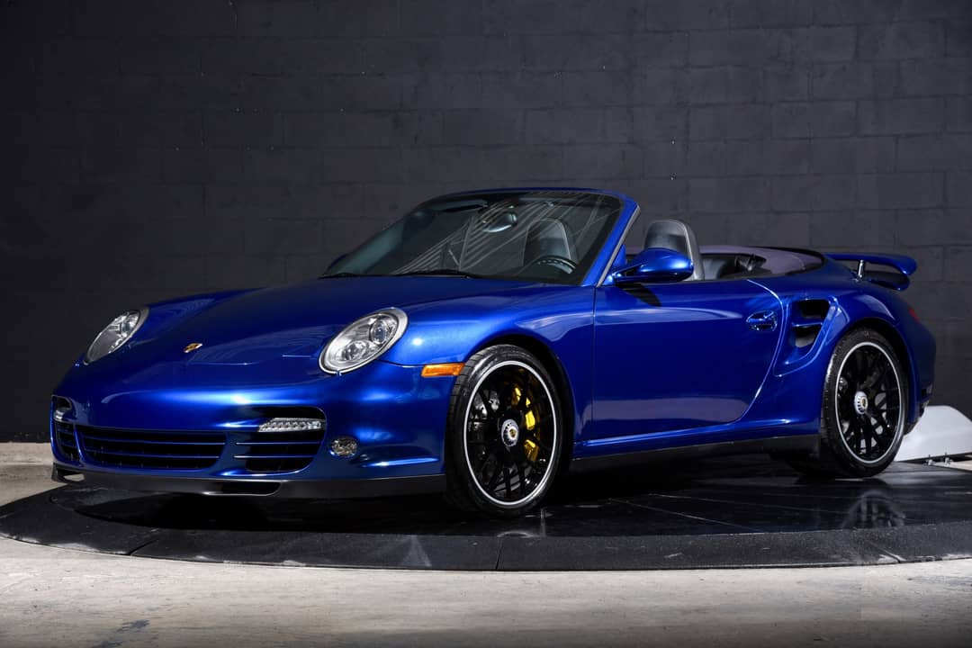 2010 Porsche 911 Turbo — photo 2