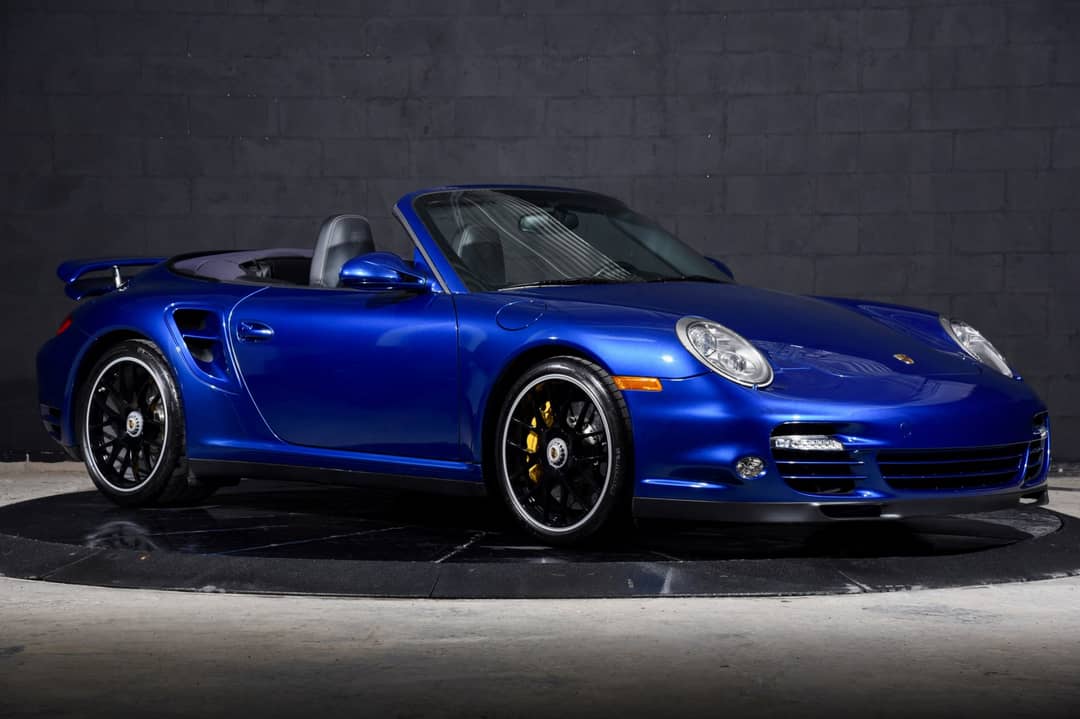 2010 Porsche 911 Turbo — photo 11