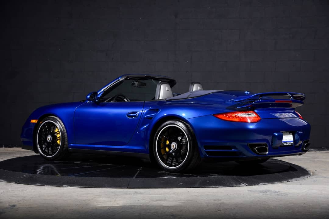 2010 Porsche 911 Turbo — photo 3