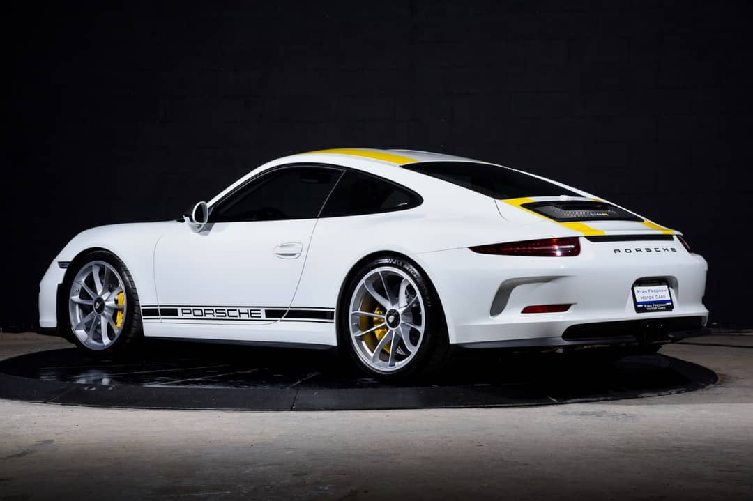 2016 Porsche 911 R — photo 3