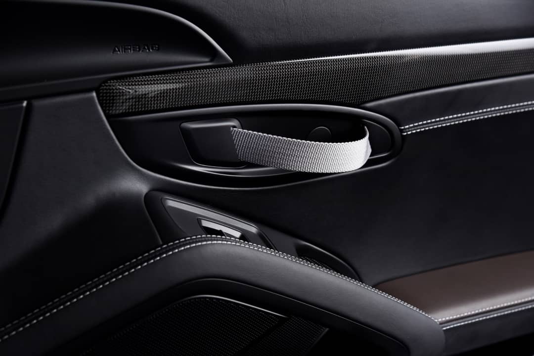 2016 Porsche 911 R — photo 27