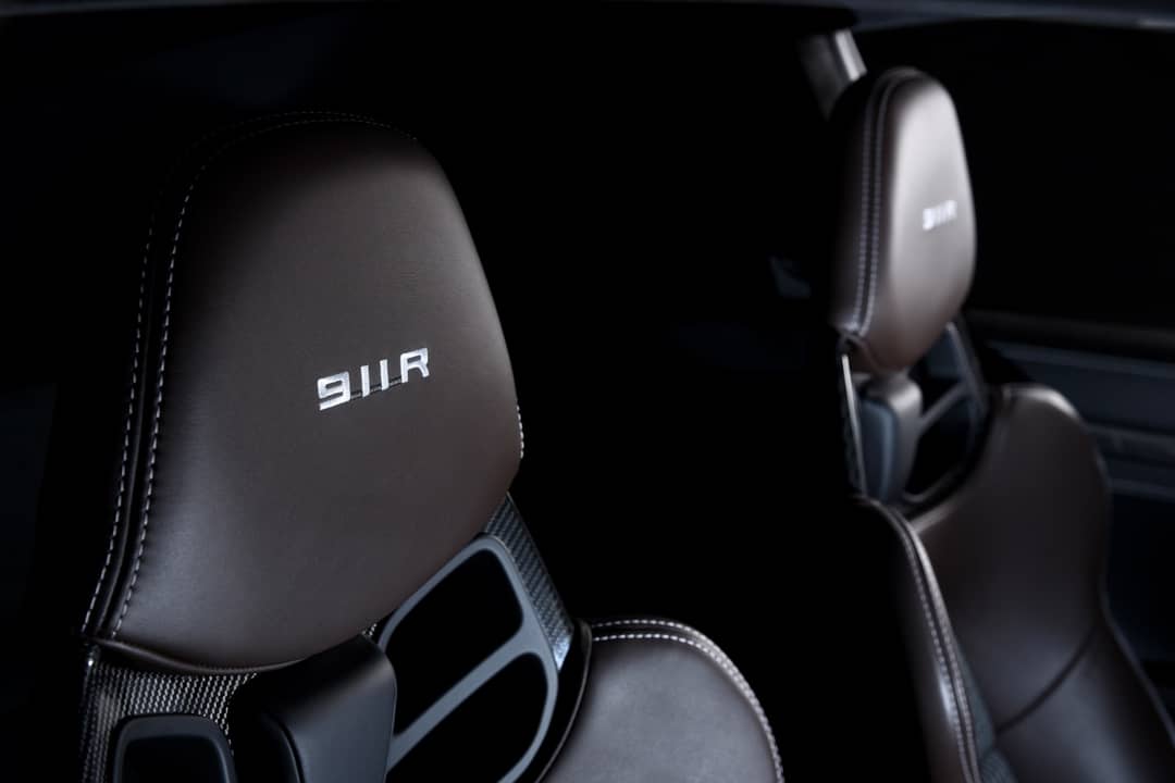 2016 Porsche 911 R — photo 33