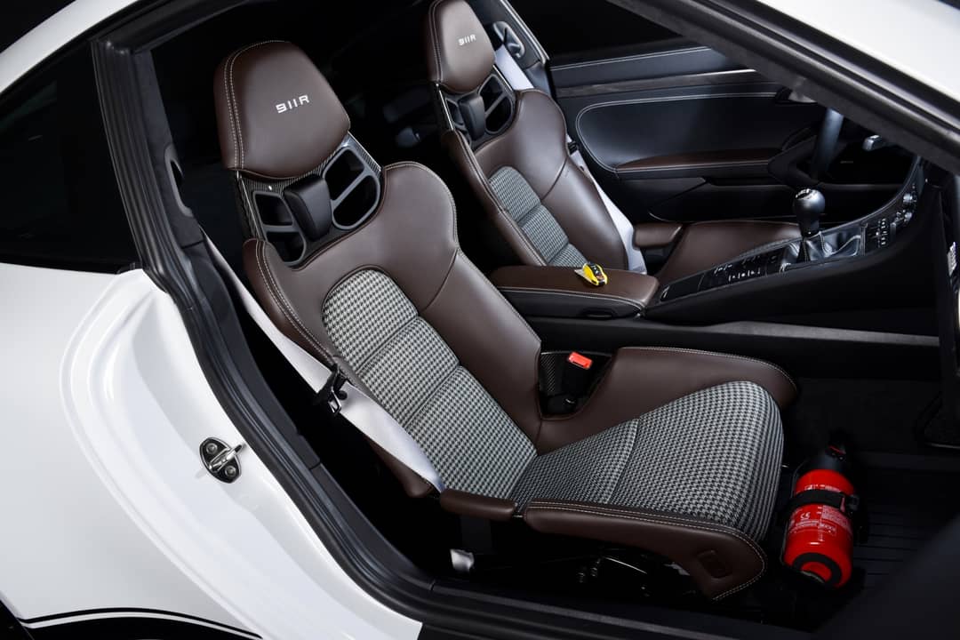 2016 Porsche 911 R — photo 5