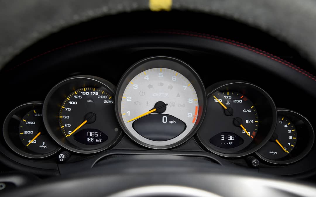 2010 Porsche 911 GT3 RS — photo 26