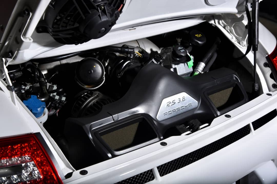 2010 Porsche 911 GT3 RS — photo 28