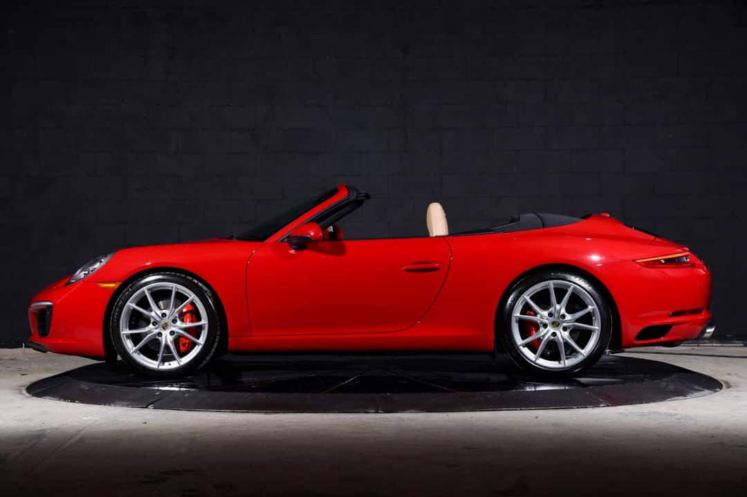 2017 Porsche 911 Carrera S — photo 14