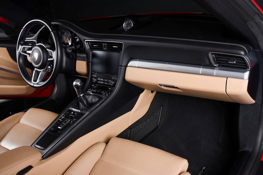 2017 Porsche 911 Carrera S — photo 16