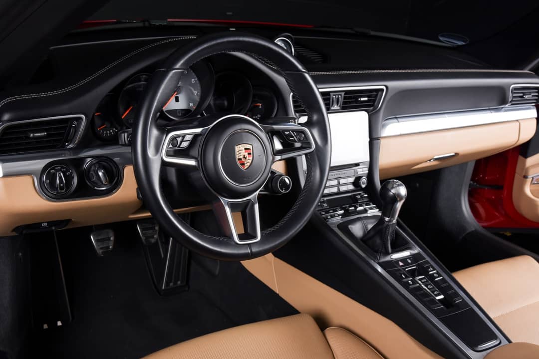 2017 Porsche 911 Carrera S — photo 4
