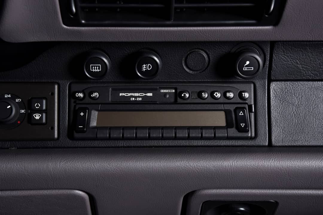 1996 Porsche 911 Carrera — photo 24