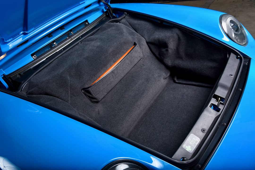1996 Porsche 911 Carrera — photo 34