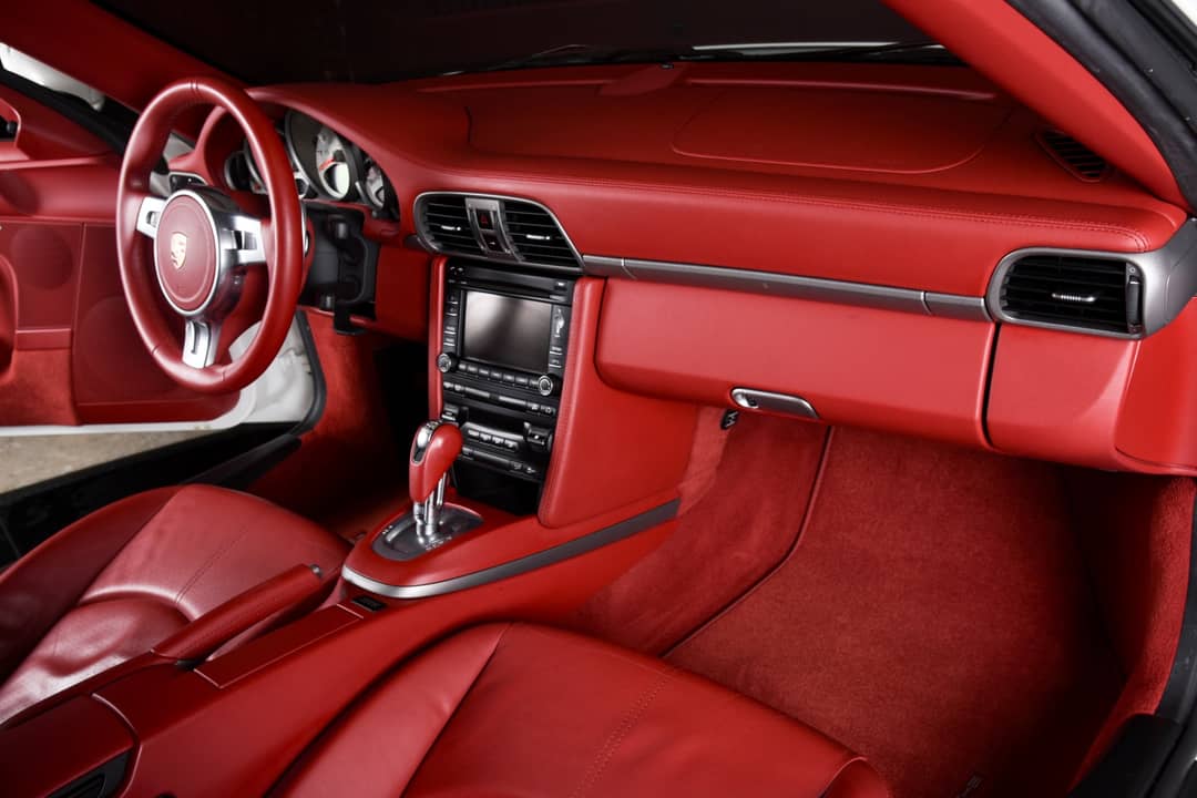 2012 Porsche 911 Carrera — photo 16