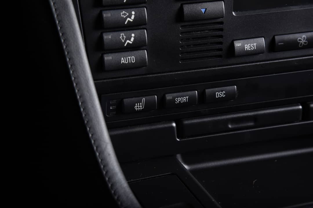 2000 BMW M5 — photo 24