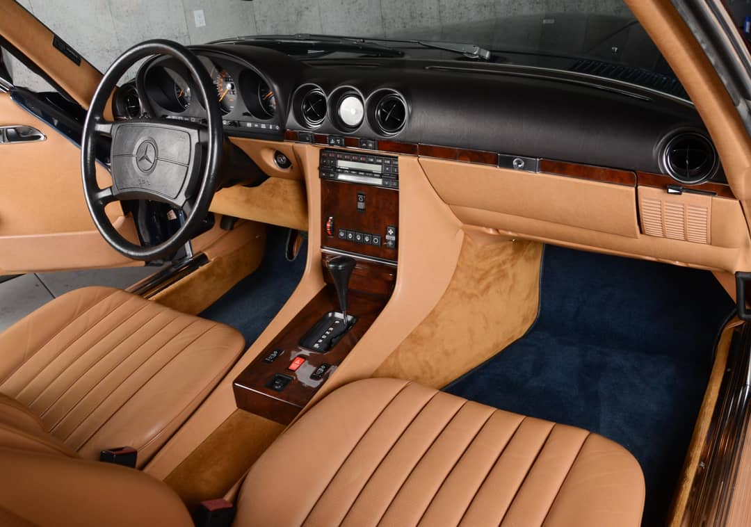 1988 Mercedes-Benz 560-Class 560 SL — photo 18