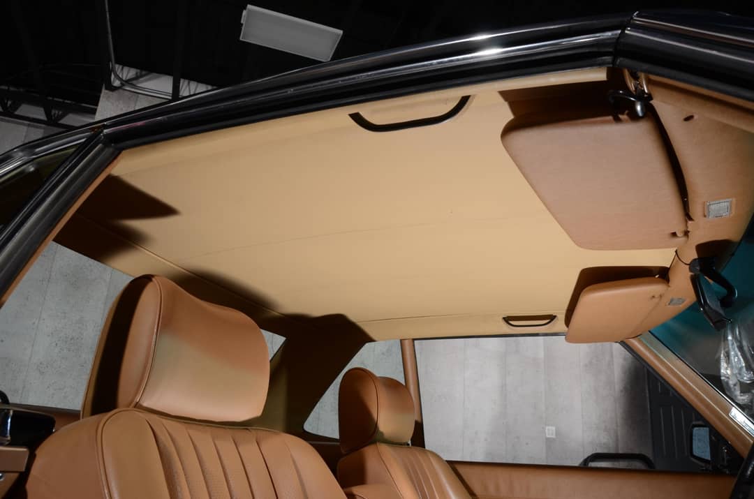 1988 Mercedes-Benz 560-Class 560 SL — photo 21