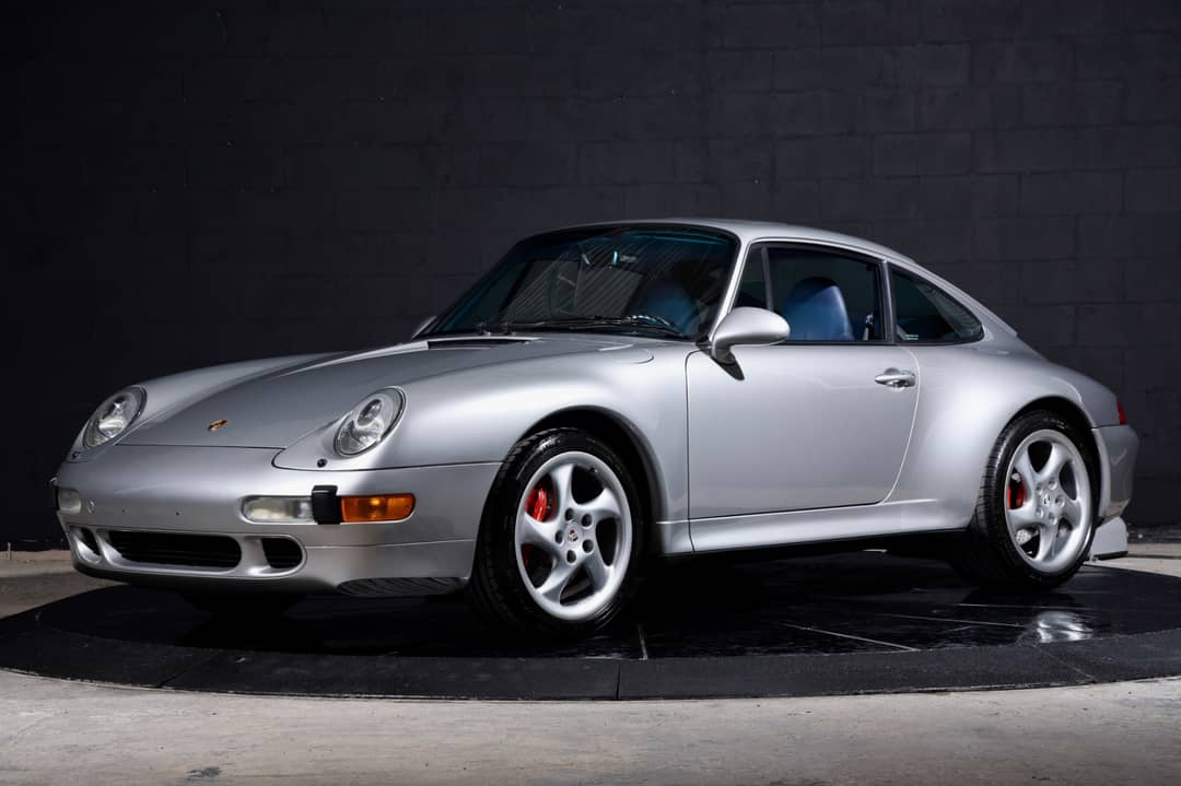 1997 Porsche 911 Carrera 4S — photo 9