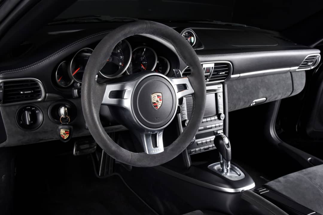 2012 Porsche 911 Carrera GTS — photo 11