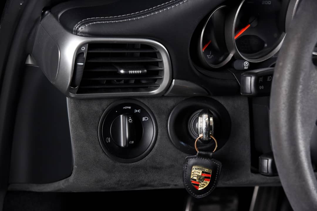 2012 Porsche 911 Carrera GTS — photo 16