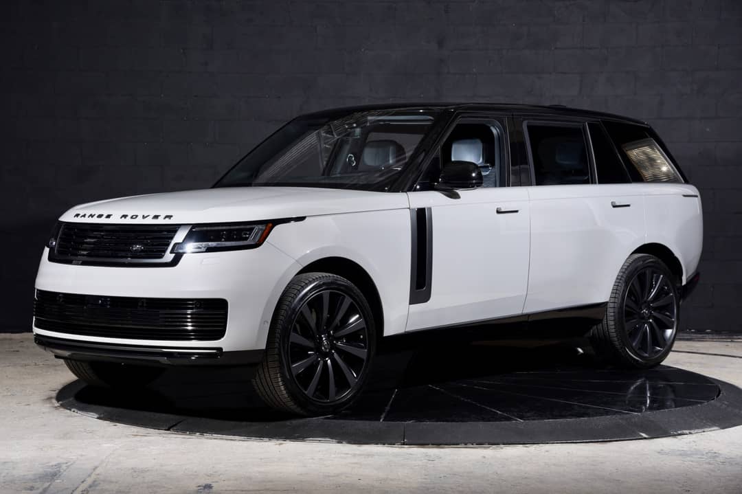 2023 Land Rover Range Rover P530 SV LWB — photo 2