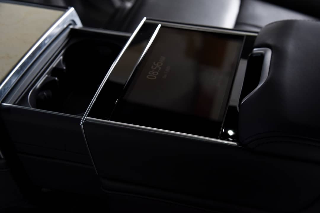 2023 Land Rover Range Rover P530 SV LWB — photo 26