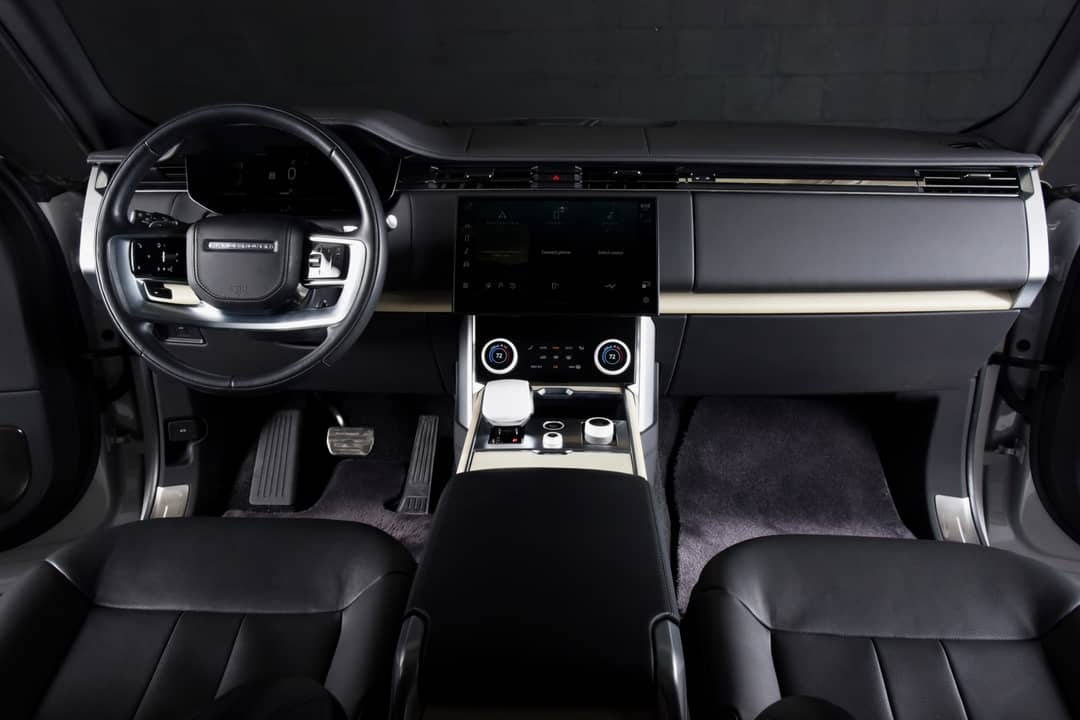 2023 Land Rover Range Rover P530 SV LWB — photo 4