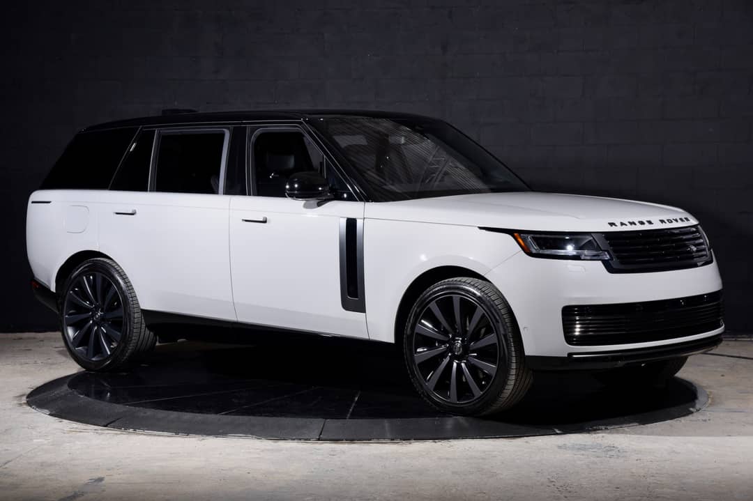 2023 Land Rover Range Rover P530 SV LWB — photo 10