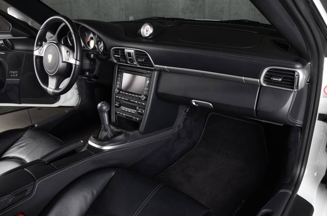 2010 Porsche 911 Carrera 4S X51 — photo 14