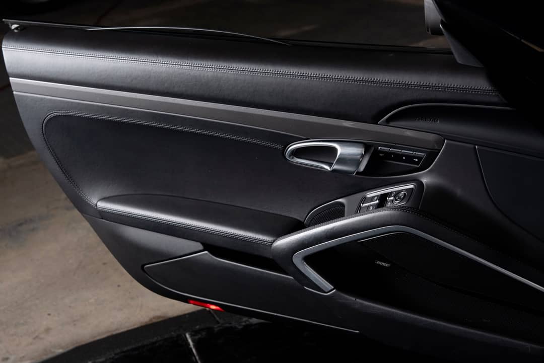 2017 Porsche 911 Targa 4S — photo 19