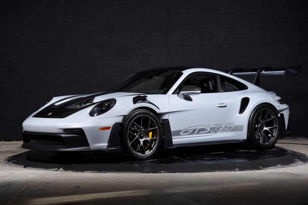 2025 Porsche 911 GT3 RS — photo 2