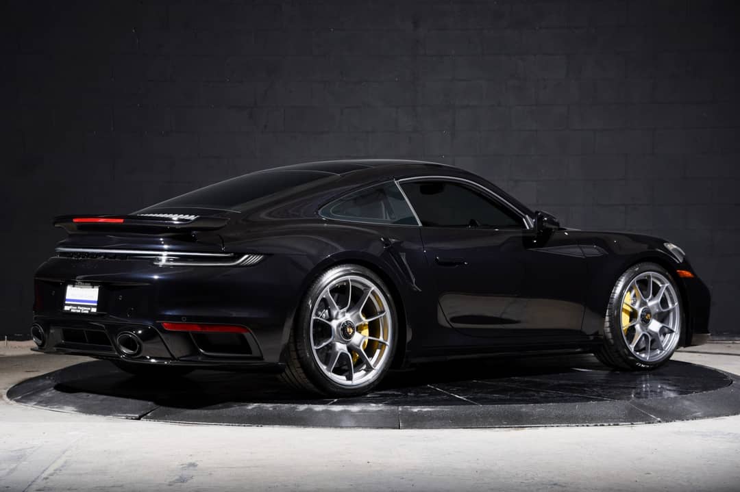 2025 Porsche 911 Turbo S — photo 12