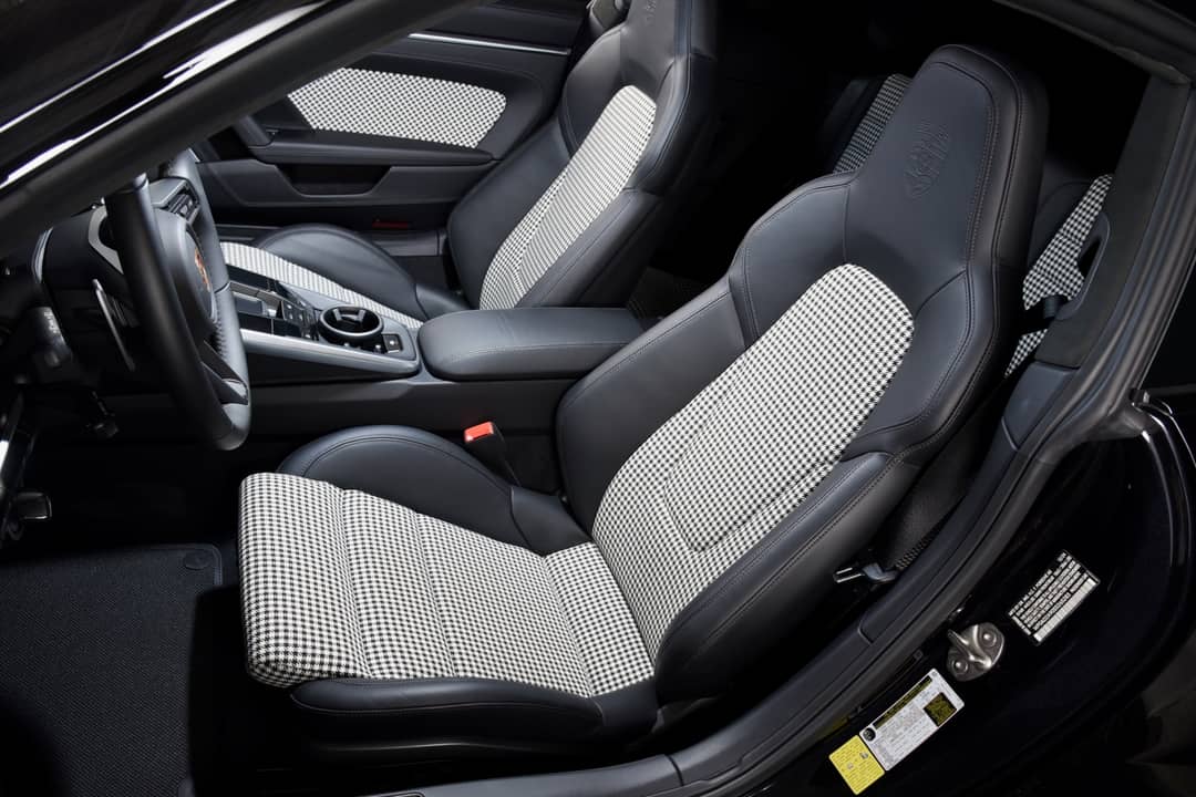 2025 Porsche 911 Turbo S — photo 5