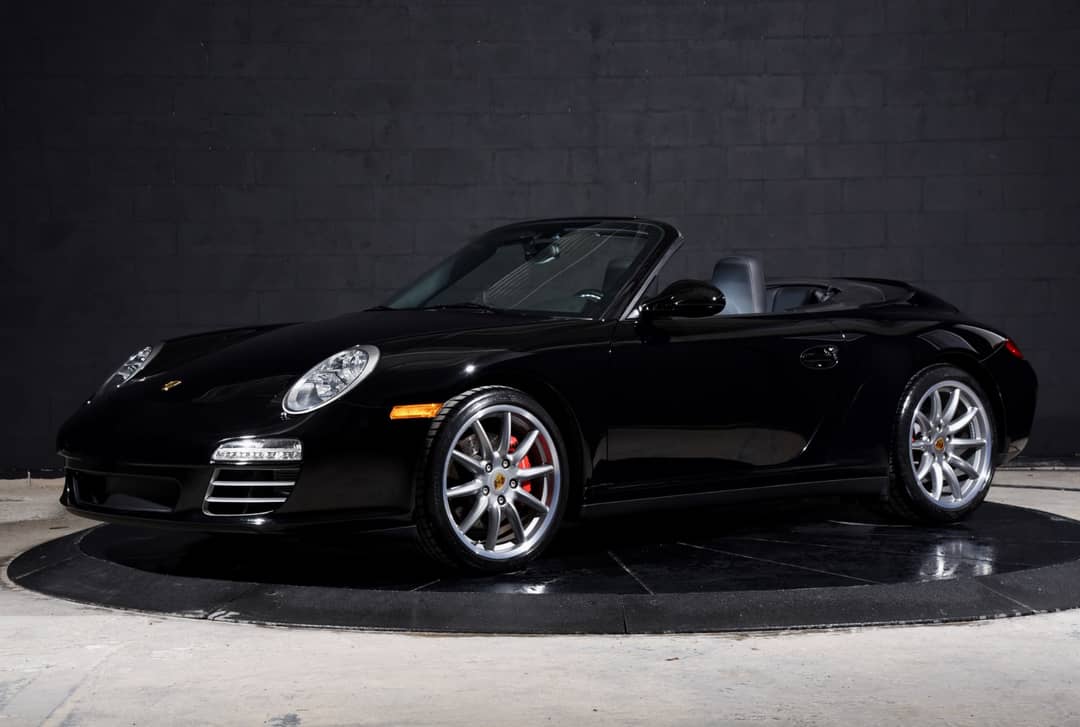 2010 Porsche 911 Carrera 4S — photo 2