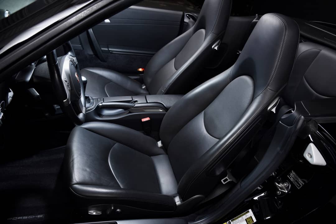2010 Porsche 911 Carrera 4S — photo 15