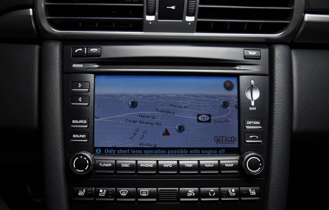 2010 Porsche 911 Carrera 4S — photo 17