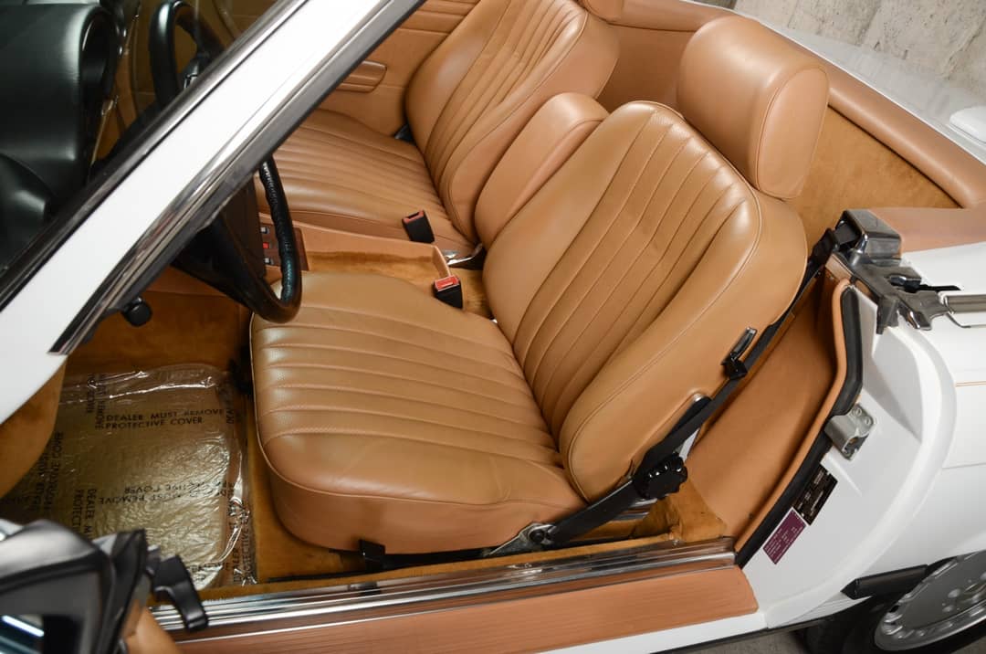 1987 Mercedes-Benz 560-Class 560 SL — photo 15