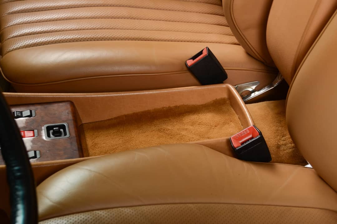 1987 Mercedes-Benz 560-Class 560 SL — photo 26