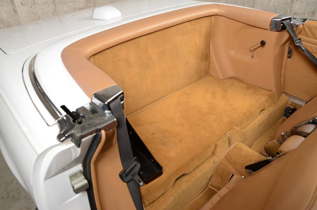 1987 Mercedes-Benz 560-Class 560 SL — photo 30