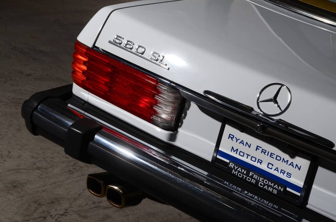1987 Mercedes-Benz 560-Class 560 SL — photo 35