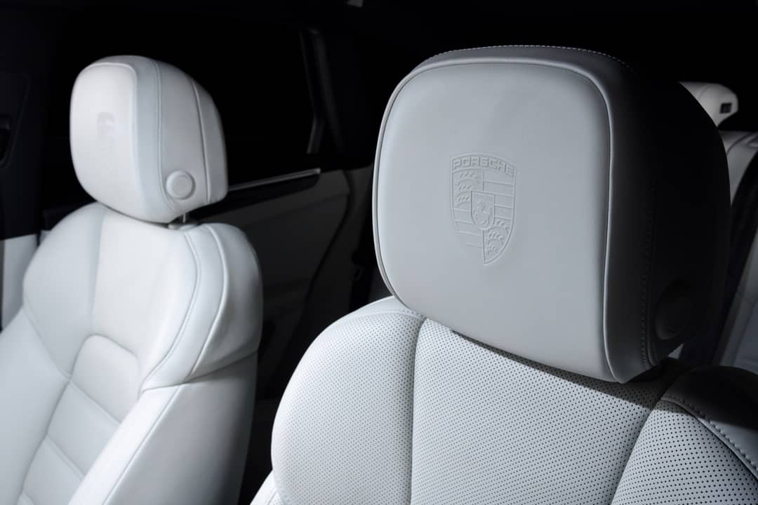 2022 Porsche Macan S — photo 17