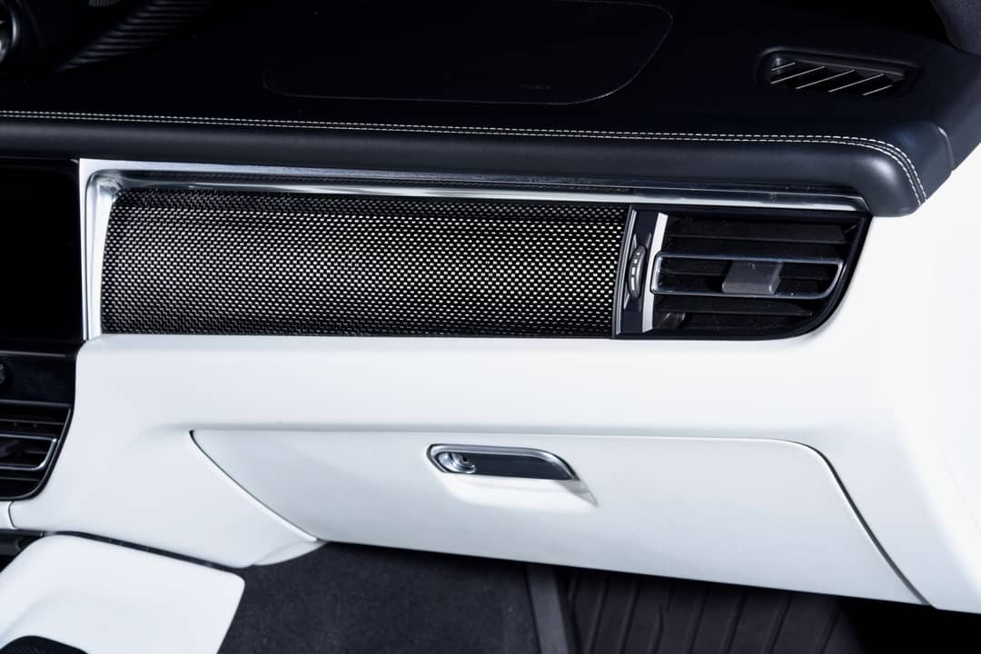 2022 Porsche Macan S — photo 19