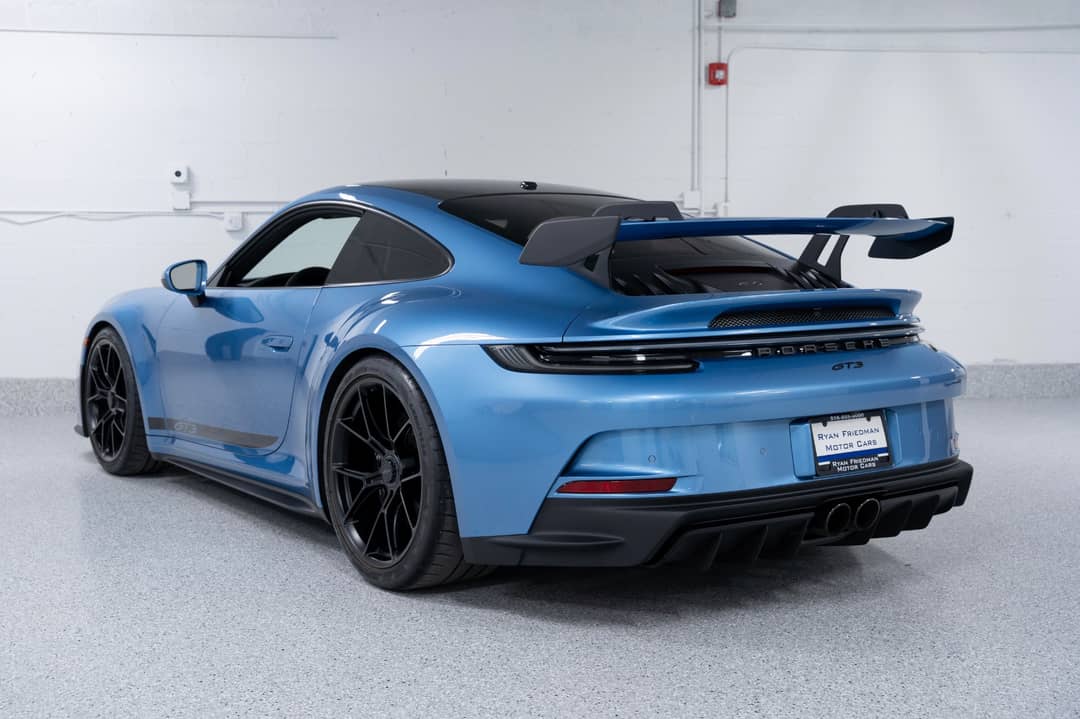 2022 Porsche 911 GT3 — photo 12