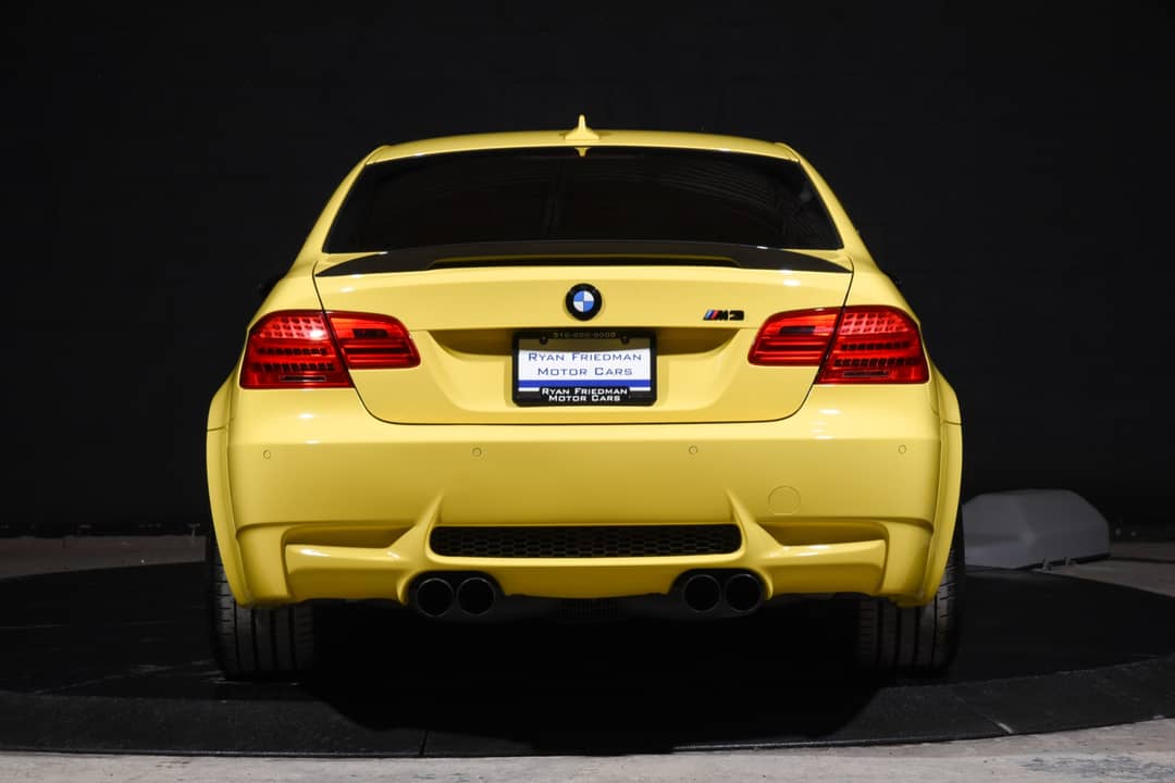 2011 BMW M3 — photo 11