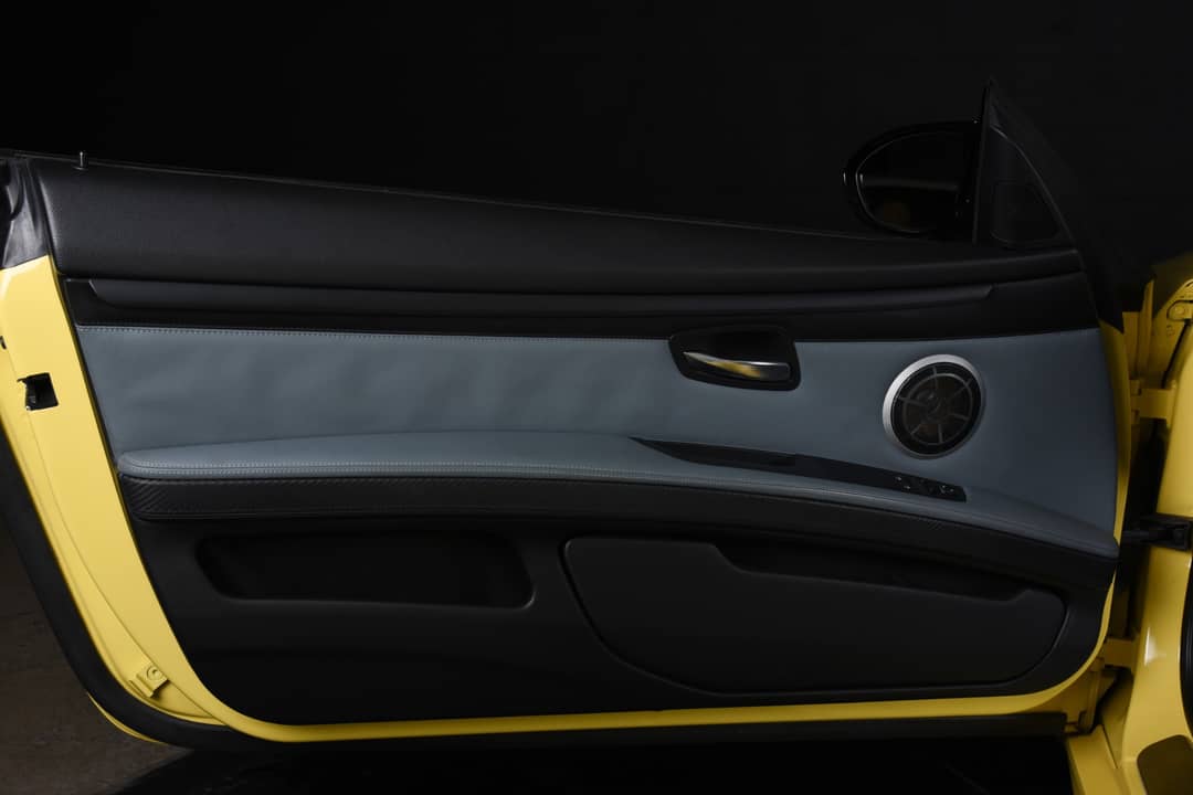 2011 BMW M3 — photo 12