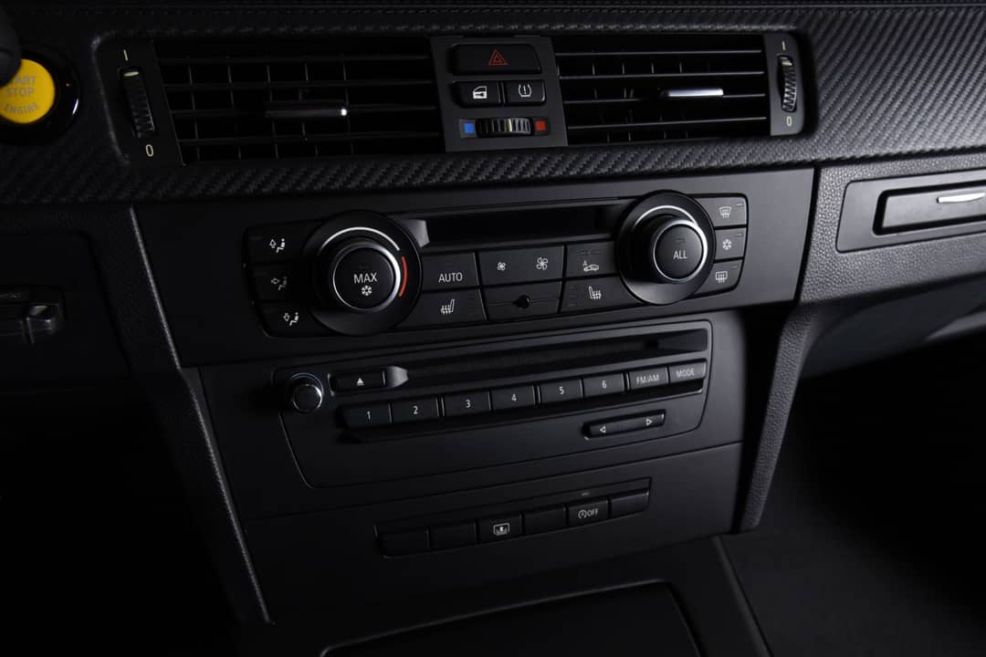 2011 BMW M3 — photo 19