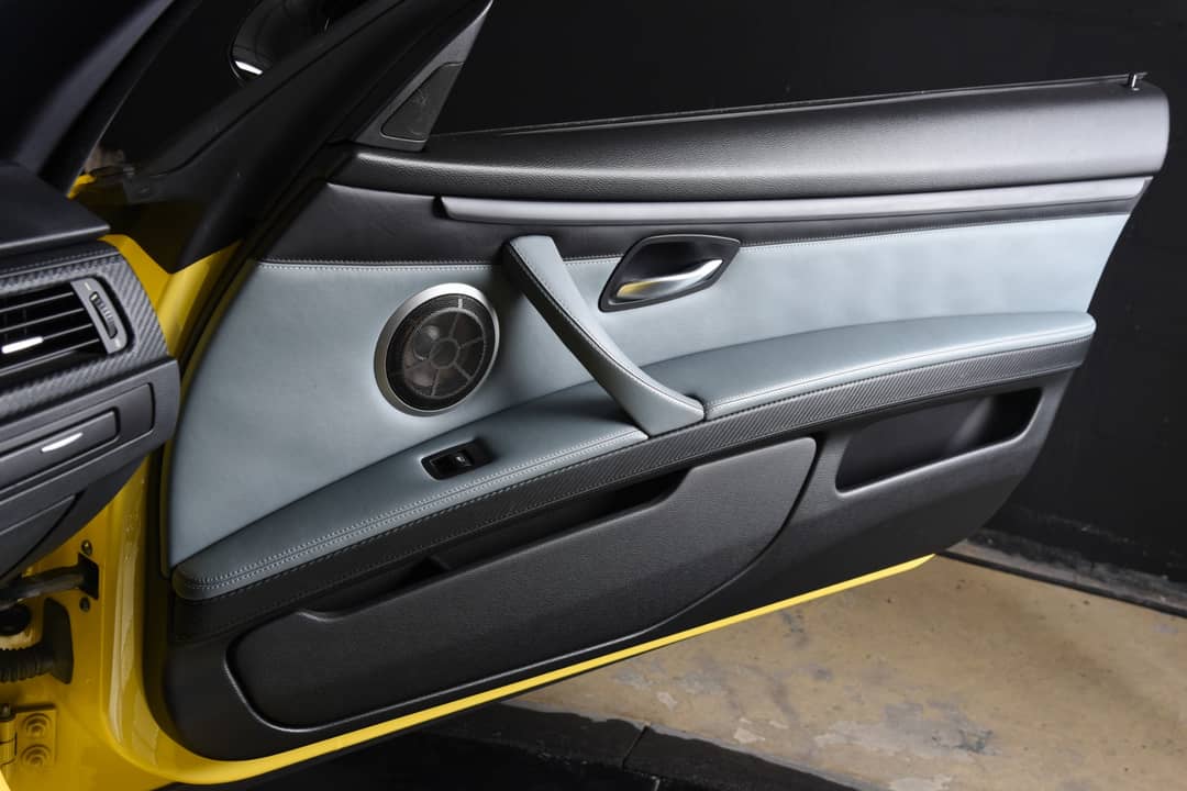 2011 BMW M3 — photo 26