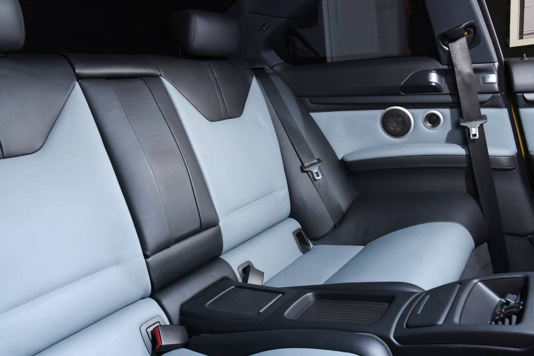 2011 BMW M3 — photo 28