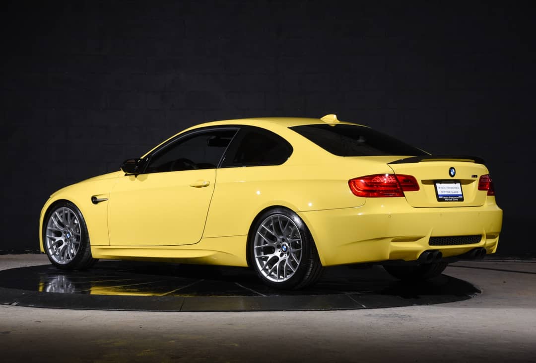 2011 BMW M3 — photo 9