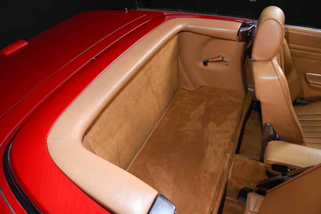 1988 Mercedes-Benz 560-Class 560 SL — photo 20