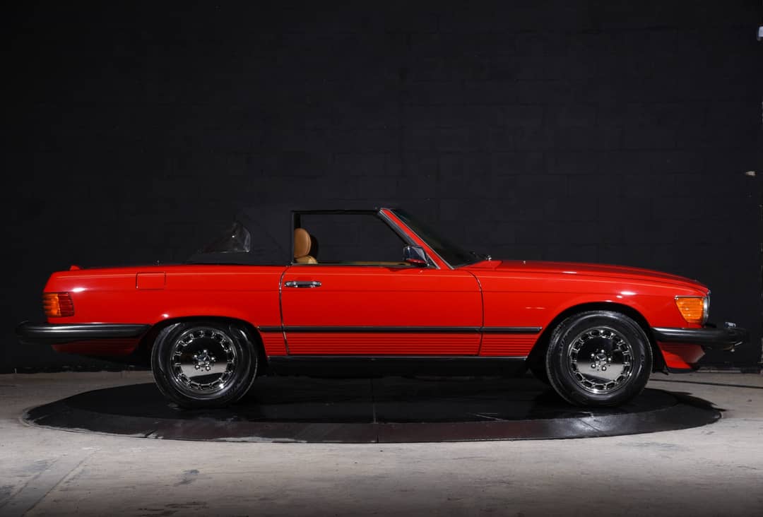 1988 Mercedes-Benz 560-Class 560 SL — photo 23